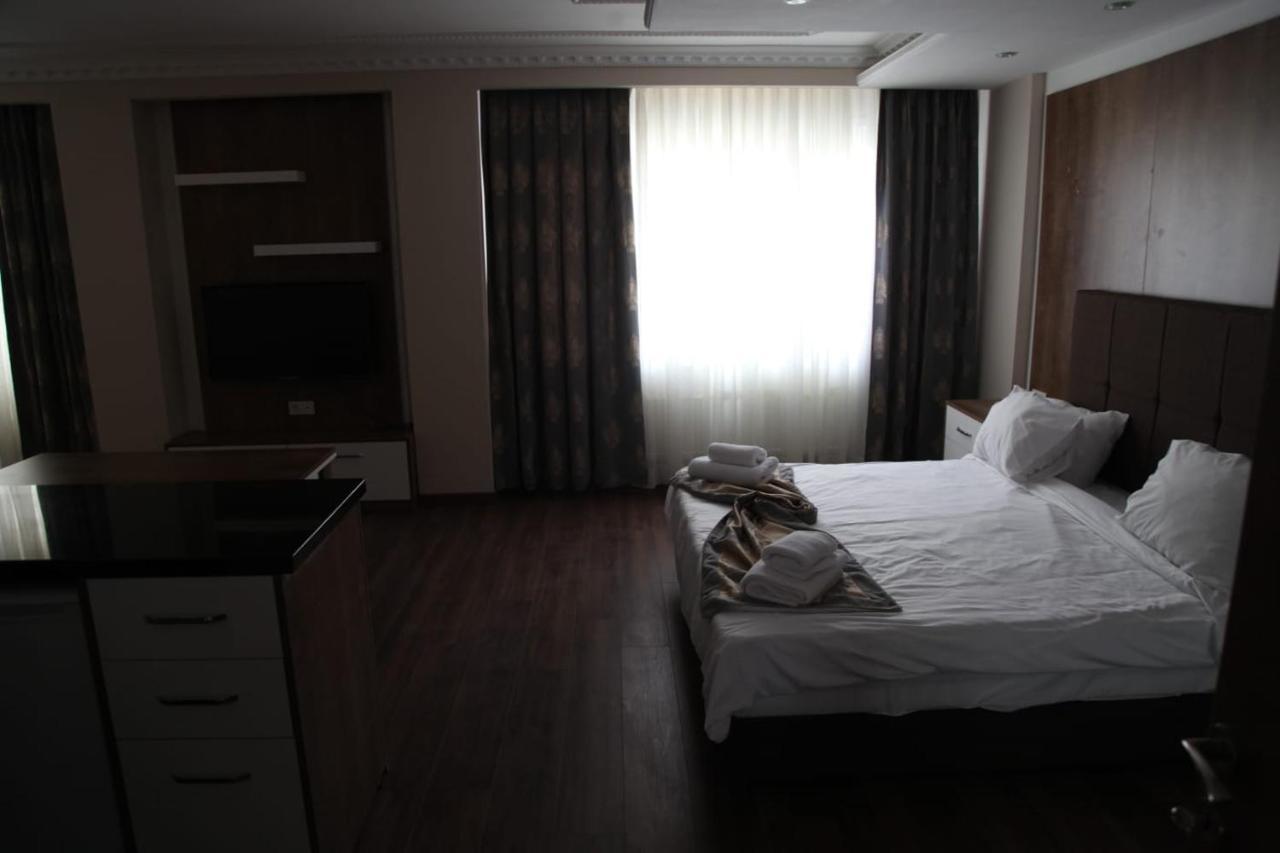 Family Apart Hotel Istanboel Buitenkant foto